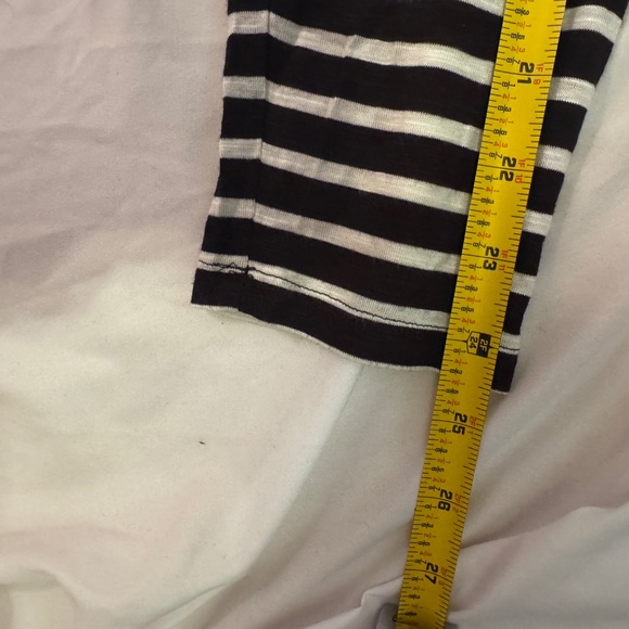 Apt. 9 Black & White Striped Tunic Top | XL | Lightweight, Flowy, Long Sleeve - Picture 3 of 4